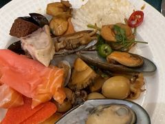 -湖景知味西餐厅•自助餐• 轻食(南京金茂威斯汀大酒店)