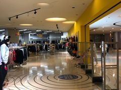 -BIGOFFS 超级折扣(仁恒伊势丹店)