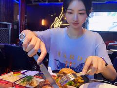 -MOSSO德国餐厅·音乐酒吧(环宇荟店)