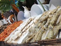 -领鲜活海鲜榴莲自助火锅(东门店)