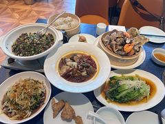 -小渔莊•地道胶东菜(旅游路万象省博物馆店)