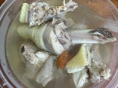 -威邵鸡煲(西华路总店)