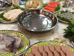 -清真马家美食城•海鲜•青岛菜•火锅(延安三路店)