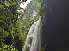 -龙水峡地缝景区