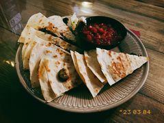 辣墨西哥牛肉饼-萨尔瓦多Salvador's