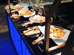 自助取餐区-夏阳湖皇冠假日酒店-自助餐厅