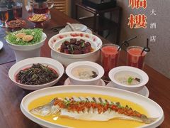 -九福楼大酒店