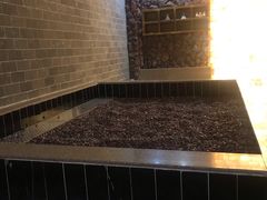 -兴芮温泉度假区