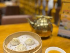 -乐忻皇朝(上海中心大厦店)