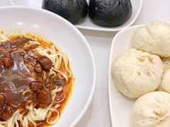 -李与白包子铺(桐梓林店)