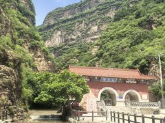 -湖洞水自然风景区