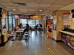 -麦当劳(军博店)