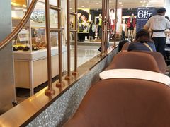 面包甜点陈列柜-奈雪的茶(东莞汇一城店)