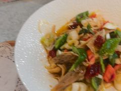 -汗腾格里·风味餐厅(新疆驻京办店)