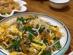 -东来菜馆•手抓海鲜家常菜•海鲜锅贴(鸽子窝店)