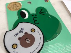 -LINE FRIENDS Garosu-gil Flagship Store