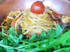 牛肉辣油意面-I HOLIC艾豪丽披萨(KKone店)