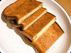 咖椰吐司-HELLO 27 意面·沙拉·帕尼尼