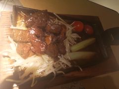 -穹六人间 people 6(岳阳路店)