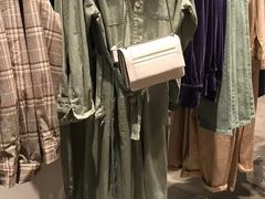 -URBAN REVIVO(北京斯普瑞斯奥特莱斯店)