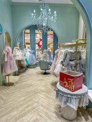 -奈尔宝·儿童乐园·亲子餐厅(华采天地店)