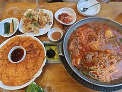 -喇喇排骨火锅·传统韩式脊骨汤(望京西园总店)