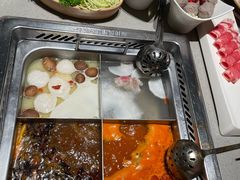 -海底捞火锅(关山保利店)