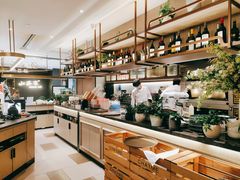 自助取餐区-港丽餐厅(杭大店)