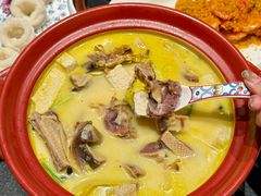 -千百味红餐厅·非遗江西菜(绿地双子塔总店)