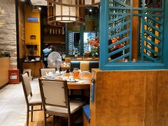 -黄泥岗·地道湖北菜(奥特莱斯店)