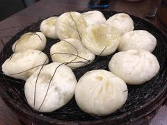 -舒小笼松针小笼包
