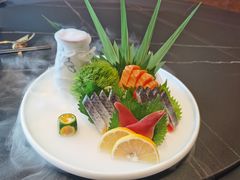 -鼎泰亨·海鲜牛肉餐厅(滨江店)