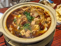 -沙胆彪炭炉牛杂煲(上海日月光广场店)