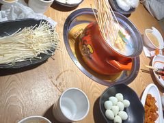 -尚品小土屋涮毛肚(李沧万达店)