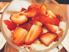 草莓提拉米苏芝士雪-满记甜品(南京虹悦城三店)