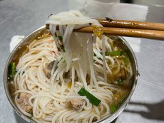 -正宗李家土鸡米线店