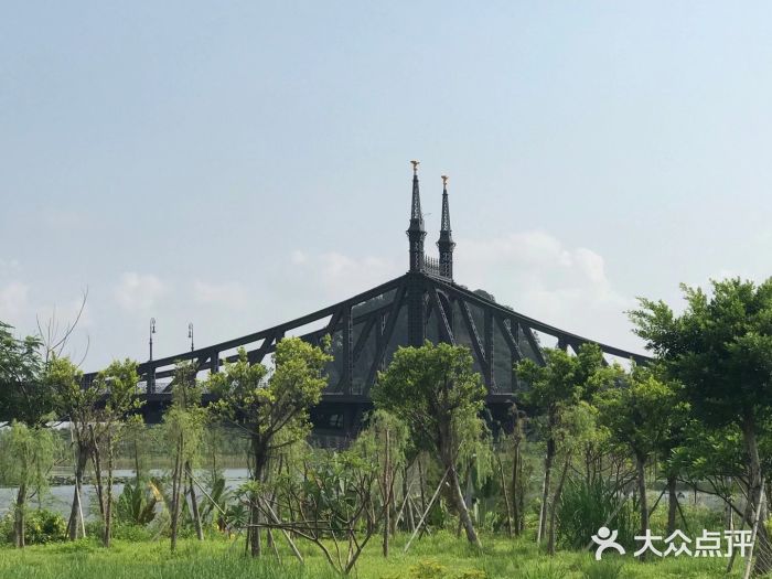 松山湖南湖湾露营营地图片