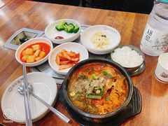 -元堂脊骨土豆汤(明洞2号店)