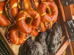 -BUTTERFUL&CREAMOROUS 黄油与面包(中山公园龙之梦店)