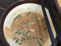 -张亮麻辣烫(三亚商品街店)