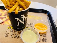 -纽约薯条(世豪广场店)