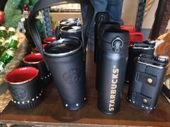 -星巴克(广州南站A18检票口楼上)