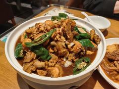 -泉畔人家·老济南经典鲁菜(大明湖店)