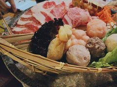 -湊湊火锅·茶憩(上海合生汇店)