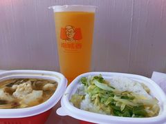 -南城香·饭香串香馄饨香(花园北路店)