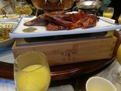 -蔼若春.传承三十年云南菜(金碧公园店)