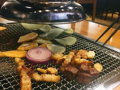 蔬菜拼盘-肉甲韩国木炭烤肉(新壹街1店)
