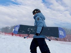 -中旅松花湖滑雪场