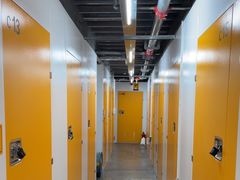 -安东易迷你自助仓储寄存仓库(顾戴路店)