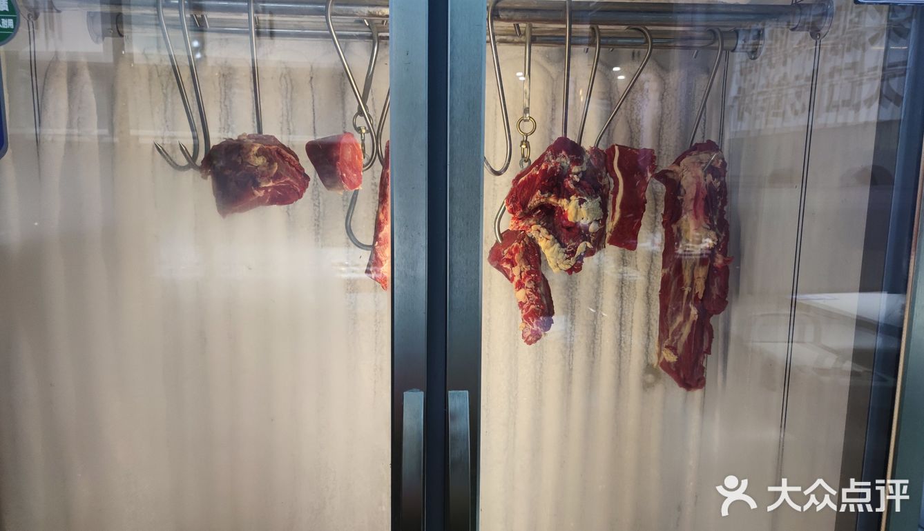 刚发现一家宝藏美食店